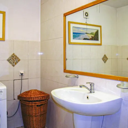 Gorgeous Home In Wolsztyn With Kitchen Chorzemin